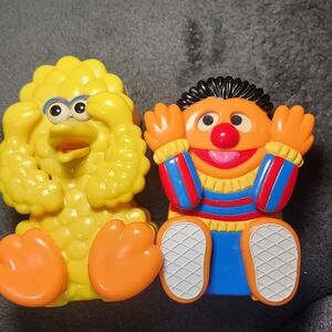 Vintage 1990s Illco Sesame Street musical peek-a-boo Toys Ernie & Big Bird Works
